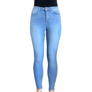 Light Wash Mid-Rise Skinny Jeans